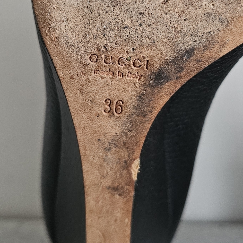 🖤 Gucci Wedge Heels 🖤 - Picture 6 of 10